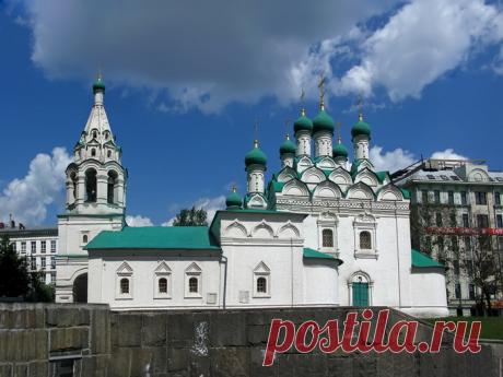 Чем храм отличается от церкви, собора, часовни? Отличие храма от церкви, собора и часовни. В чем разница между этими понятиями?