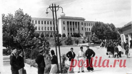 Помните ли вы старые названия городов бывшего СССР?