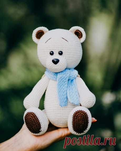 PDF Белый медвежонок крючком. FREE crochet pattern; Аmigurumi doll patterns. Амигуруми схемы и описания на русском. Вязаные игрушки и поделки своими руками #amimore - Медведь, медвежонок, мишка, teddy bear, oso, suportar, ours, bär, ayı, niedźwiedź, medvěd, bära. Amigurumi doll pattern free; amigurumi patterns; amigurumi crochet; amigurumi crochet patterns; amigurumi patterns free; amigurumi today.