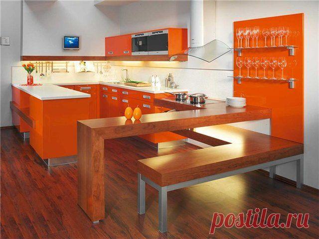 Безупречный интерьер кухни в стиле модерн.