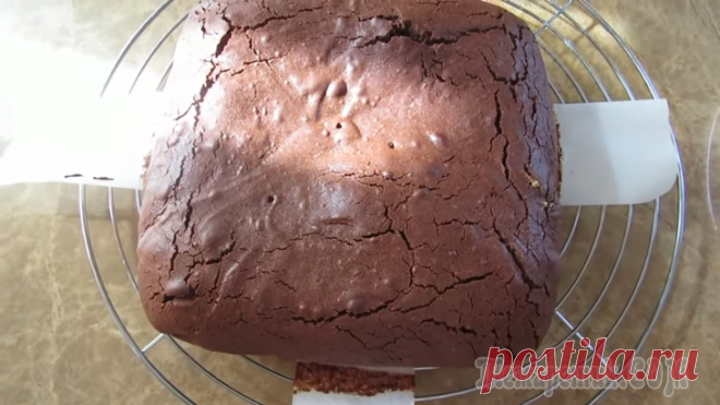 Такое сочетание халвы и шоколада, просто фантастика! Вкуснейший брауниз!