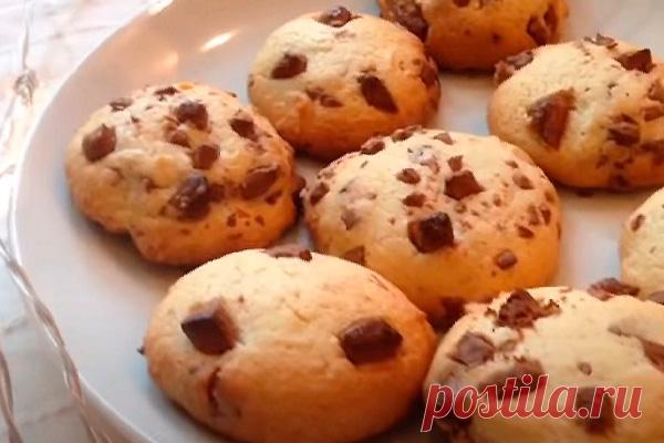 Как испечь мягкое и вкусное печенье с шоколадной крошкой - Идеальная хозяйка
