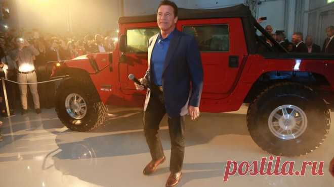 Шварценеггер переделал свой Hummer в электромобиль 
Австрийская фирма Kreisel построила для Арнольда Шварценеггера первый в мире электрический Hummer H1. Премьера машины состоялась во время церемонии открытия нового центра исследований и разработок ко…