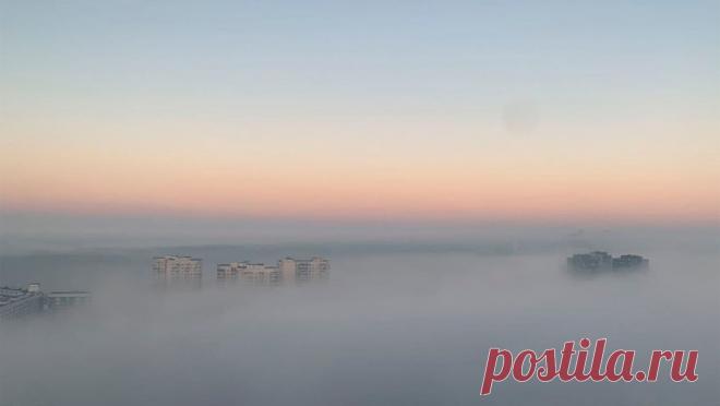 Москвичам пообещали еще две недели без солнечных дней. В Москве сохранится пасмурная погода как минимум до середины декабря. Об этом сообщила главный специалист Московского метеобюро Татьяна Позднякова. По ее словам, устойчивого солнечного периода в столице ожидать не стоит. Она пояснила, что ...