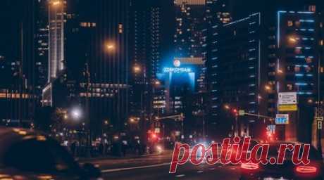 Совкомбанк начал обменивать таиландские баты. Совкомбанк запустил куплю-продажу таиландских батов в Москве. В компании обещают уже в декабре добавить валюту в сервис фиксации курса. Читать далее