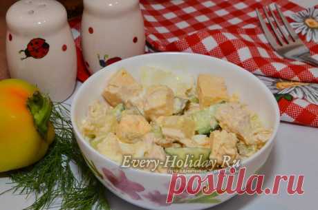 Салат с ананасом и курицей, и сыром, рецепт