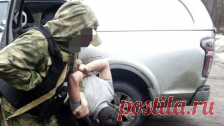 В МВД заявили, что террористами в &quot;Крокусе&quot; могли управлять с помощью чипов. Советник министра внутренних дел России Владимир Овчинский в эфире Первого канала заявил, что террористами в концертном зале &quot;Крокус Сити Холл&quot; управляли с помощью вшитых чипов. Об этом сообщает Telegram-канал ...