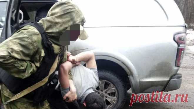 В МВД заявили, что террористами в "Крокусе" могли управлять с помощью чипов. Советник министра внутренних дел России Владимир Овчинский в эфире Первого канала заявил, что террористами в концертном зале "Крокус Сити Холл" управляли с помощью вшитых чипов. Об этом сообщает Telegram-канал ...