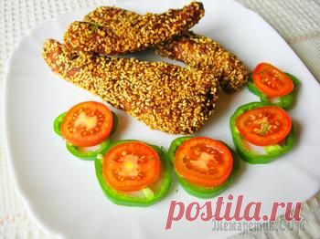 Куриное филе в кунжутной панировке.