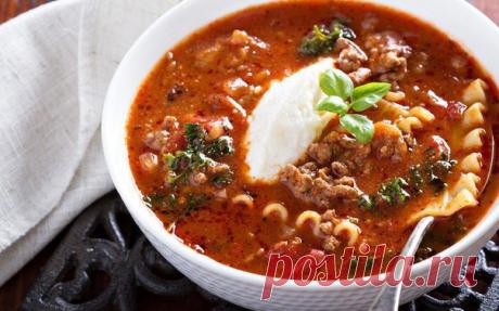 Лазанья-суп (необычно, вкусно и просто!) 

Лазаньей этот суп называется только условно, поскольку состоит из тех же ингредиентов, что и вкуснейшая итальянская лазанья: из фарша, пасты и томатного соуса. Но суп готовится в разы проще и легче.
Показать полностью…