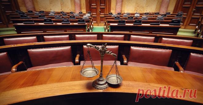 Тяжела и неказиста жизнь российского юриста. Кто ходит в суд, тот в цирке не смеётся. «Пояс верности» Фото из интернетаСитуация произошла со мной в прошлую пятницу. Я явилась в районный суд с целью подачи жалобы в областной суд. Юристам ...