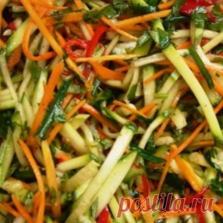 Салат "Корейский кабачок"