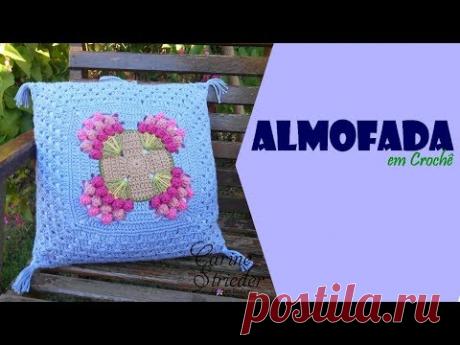 Almofada com Mega Square Buquê de Tulipas por Carine Strieder