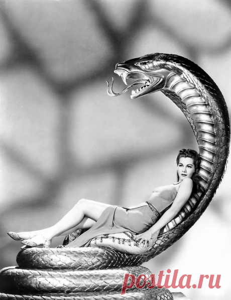 1944 photograph of screen beauty Maria Montez, in Universal Pictures’ south seas adventure film, Cobra Woman