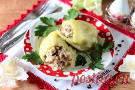 Перцы, фаршированные курицей и грибами в мультиварке - рецепт для мультиварки - patee.ru