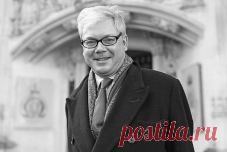 Родственник будущей британской королевы разорился и покончил с собой. Британский аристократ Чарльз Вильерс, родственник будущей британской королевы-консорта, герцогини Корнуолльской Камиллы, разорился и покончил с собой после долгой тяжбы с бывшей женой. Тело 59-летнего мужчины нашла домработница в гостевой комнате отеля Durrants в Лондоне.