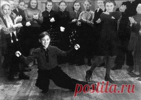 Владимир Семенович Высоцкий биография, песни и фото