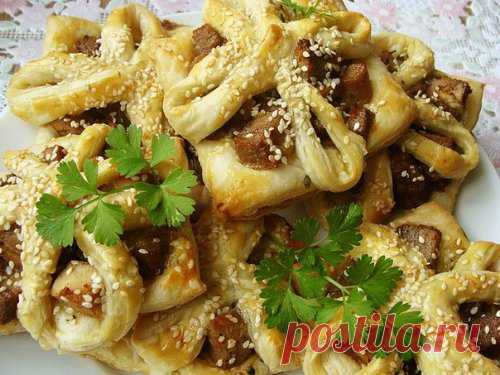 Слойка с мясом — Домашняя кулинария