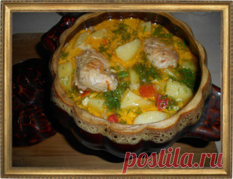 ЦЫПЛЕНОК С ОВОЩАМИ В ГОРШОЧКЕ.