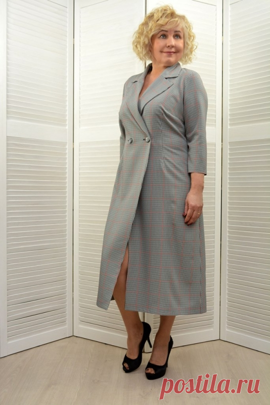 16 базовых вещей для женщин 60+, которые советует иметь стилист Эвелина Хромченко | СильнаЯ и СтильнаЯ в 60+ | Яндекс Дзен