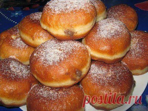 Берлинеры с шоколадным кремом.Безумно вкуснo!! Быстро, легко и ОЧЕНЬ вкусно! Рецепт совсем простой. !! Более подробно о рецепте можете узнать в e: шеф-повар Одноклассники, по ссылке fastppc.net/ztZb Рекомендуем посмотреть!!! Приятного аппетитa