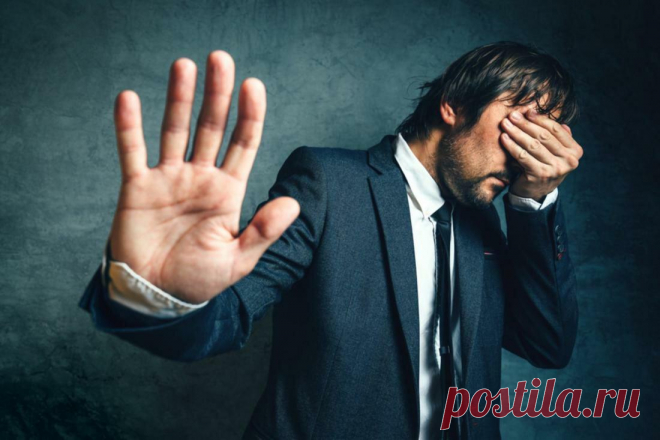 7 признаков эмоционально недоступного партнера
Поскольку счастливые и здоровые отношения основаны на открытости, честности, взаимном уважении и доверии, бывает трудно понять эмоционально закрытых людей и ужиться с ними, а еще труднее научиться их распознавать. Часто мы пытаемся рационализировать поведение партнера в отношениях, извиняясь за него и даже живя надеждой на то, что он изменится, если мы просто дадим ему время. […]
Читай дальше на сайте. Жми подробнее ➡