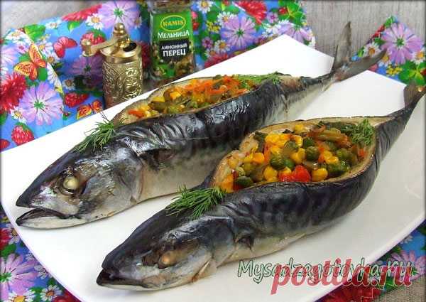 Запеченная скумбрия с овощами — Сад Заготовка