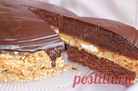 Торт «Сникерс»