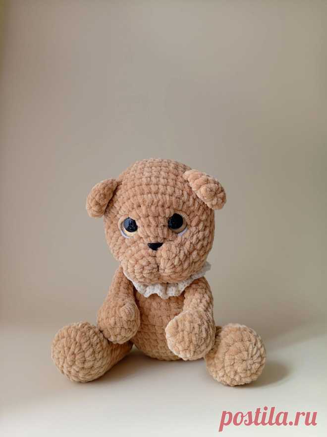 PDF Мишка Мотя крючком. FREE crochet pattern; Аmigurumi toy patterns. Амигуруми схемы и описания на русском. Вязаные игрушки и поделки своими руками #amimore - плюшевый медведь, большой медвежонок, мишка из плюшевой пряжи.