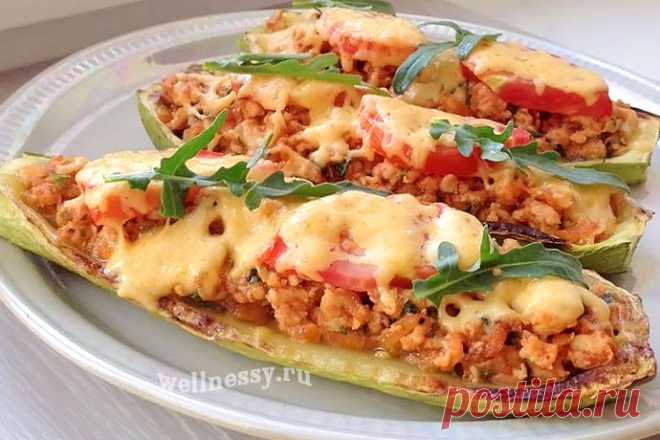 Фаршированные кабачки: лодочки в духовке с куриным фаршем (рецепт с фото)
