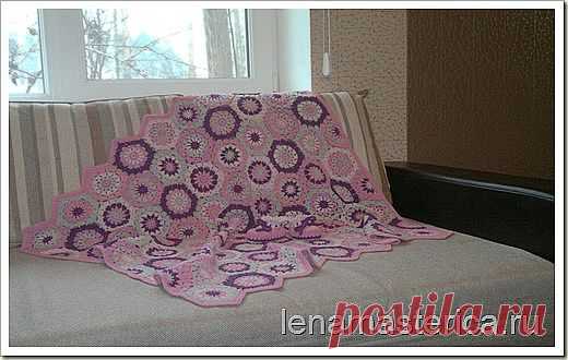 Плед-покрывало "Розовые сны", связанное крючком из мотивов, схема