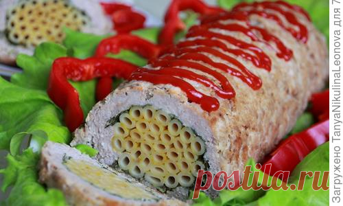 рулет Очень люблю рецепты, где используются продукты, которые всегда есть под рукой. А в итоге получается эффектное и вкусное