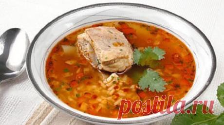 Суп харчо - Блюдо кухни Закавказья — суп харчо — причислено к числу лучших пряных горячих блюд. Суп не только способен насытить организм, но и придать бодрости. Секретом вкусного кушанья является сытный навар и гуща... Read more »