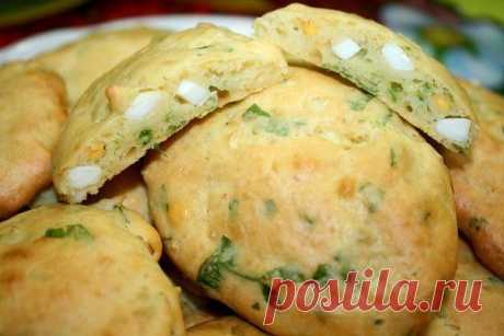 БЫСТРЫЕ БУЛОЧКИ С ЯЙЦОМ И ЗЕЛЕНЬЮ