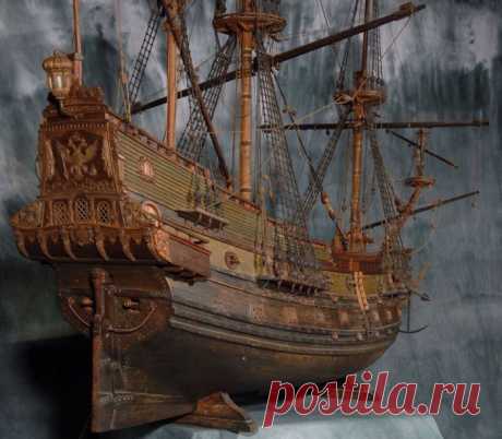 Модель первого военного корабля России - "Орел"