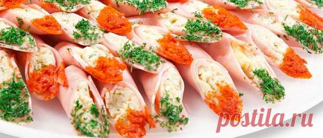 Красивые и вкусные закуски: праздничные рецепты Красивые и вкусные закуски придутся к любому праздничному столу. Рецепты закусок довольно просты в приготовлении. Варианты закусок на шпажках, в тарталетках.