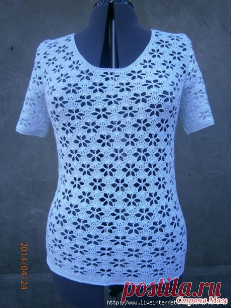 Белая кофточка