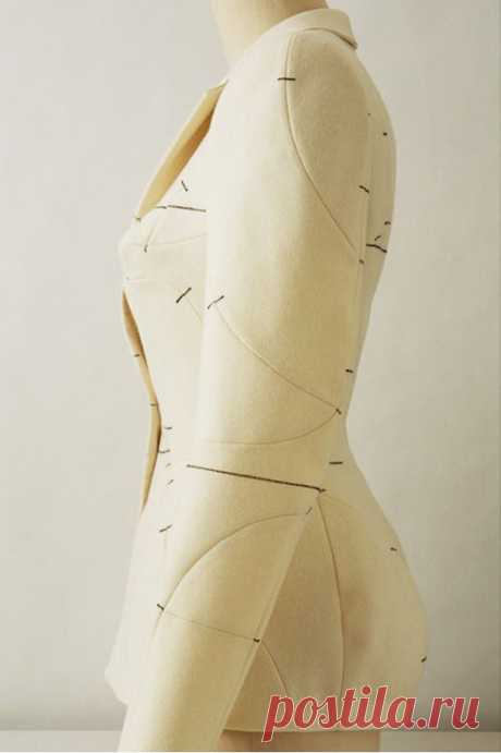 Naoki Takizawa Design Illustrates Use of Notches - The Cutting Class