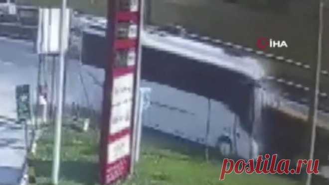 Число пострадавших россиян в результате ДТП в Анталье возросло до пяти. Генконсульство России в Анталье подтвердило, что в результате ДТП пострадали пять российских граждан, передает ТАСС. Одна из россиянок, пострадавших при ДТП в Турции, была прооперирована. Ранее сообщалось, что в Воронежской области ...