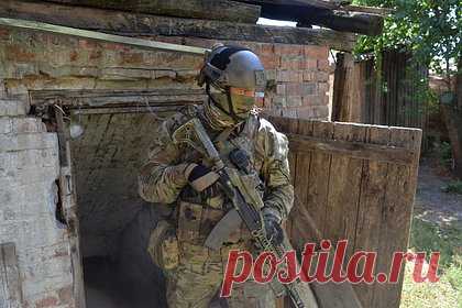 Опубликована карта боевых действий на Украине. Минобороны России во время ежедневного брифинга показало карту боевых действий на Украине в понедельник, 24 апреля. Видео опубликовано в официальном Telegram-канале военного ведомства. На карте отражены основные события, произошедшие в зоне проведения специальной военной операции (СВО) за последние сутки.