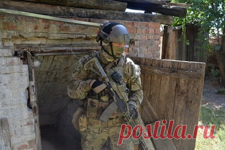 Опубликована карта боевых действий на Украине. Минобороны России во время ежедневного брифинга показало карту боевых действий на Украине в понедельник, 24 апреля. Видео опубликовано в официальном Telegram-канале военного ведомства. На карте отражены основные события, произошедшие в зоне проведения специальной военной операции (СВО) за последние сутки.