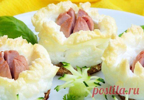 Яичница «Воздушный цветок»