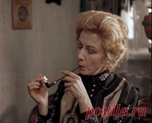 Алла Демидова на похоронах супруга столкнулась с его любовницей