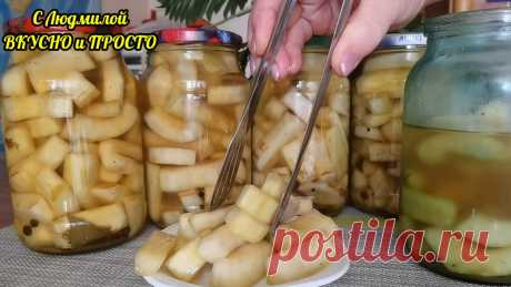 Для этого рецепта хрустящих маринованных кабачков подойдут даже переспевшие кабачки, а делать - полчаса | Людмила Плеханова Готовим вместе | Яндекс Дзен