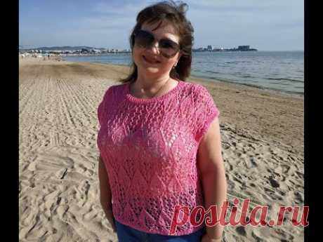 Идем на море в ярком топе! Вяжем спицами кружевной топ