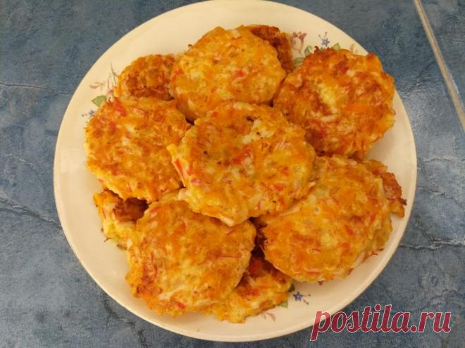 Котлеты из крабовых палочек с морковью и сыром - рецепт с фото пошагово
