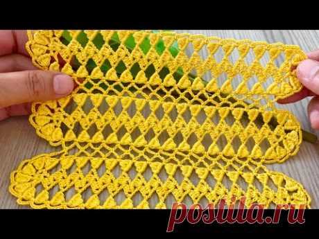 EXTRAORDINARY AND EASY CROCHET Blouse, tunic, runner Model for the Winter Season