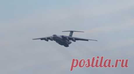 МЧС: очередной борт с россиянами вылетел из Каира в Москву. В МЧС России сообщили, что очередной борт с россиянами вылетел из Каира в Москву. Читать далее