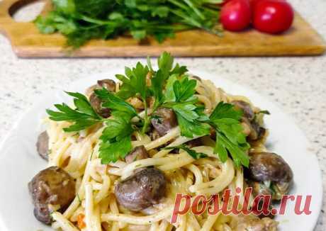 (3) Паста с курицей и грибами в чесночно-сливочном соусе - пошаговый рецепт с фото. Автор рецепта Светлана Войтович (Ивершина) . - Cookpad