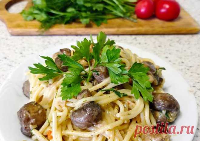 (3) Паста с курицей и грибами в чесночно-сливочном соусе - пошаговый рецепт с фото. Автор рецепта Светлана Войтович (Ивершина) . - Cookpad